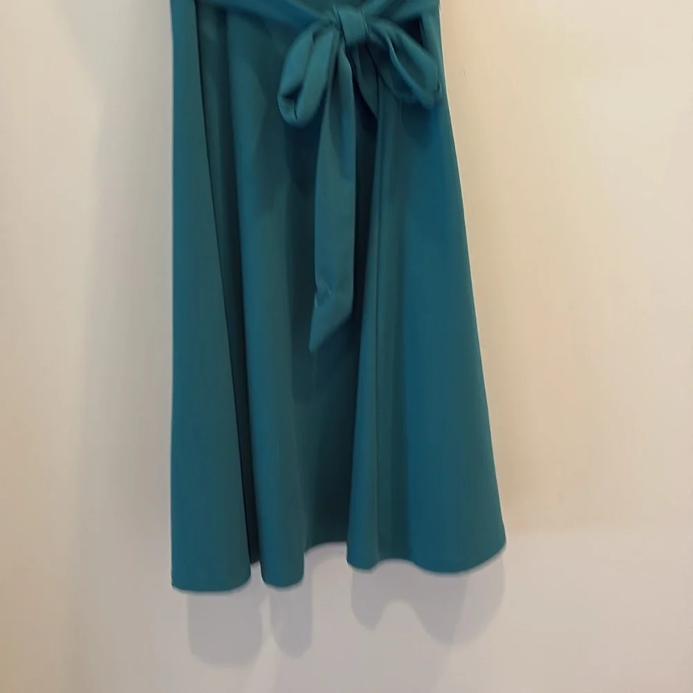 Elegant Teal Cap Sleeve Dress - Picture 6 of 15